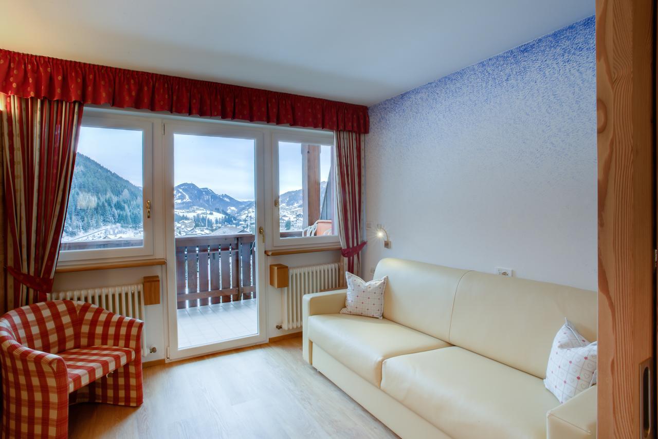 Astor Suites B&B Selva di Val Gardena Ngoại thất bức ảnh