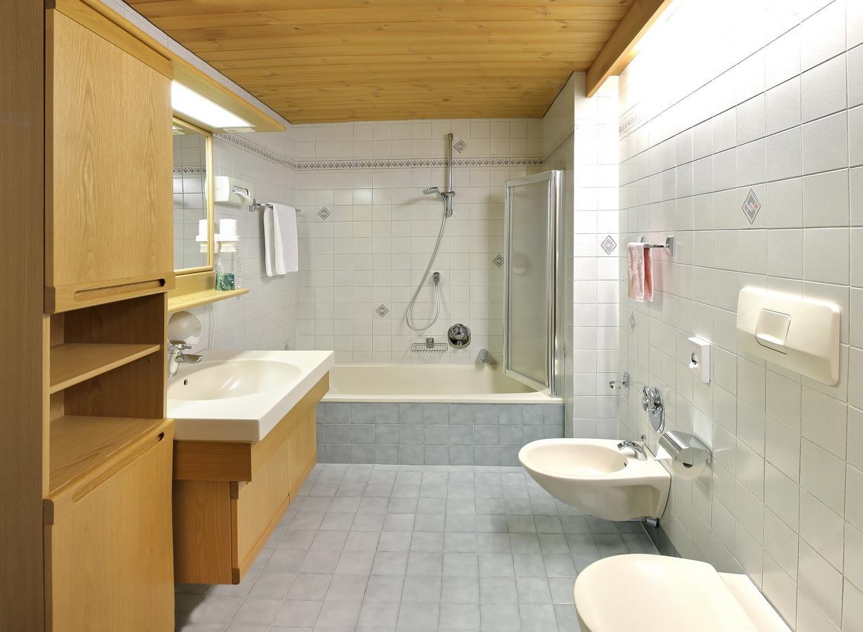 Astor Suites B&B Selva di Val Gardena Ngoại thất bức ảnh